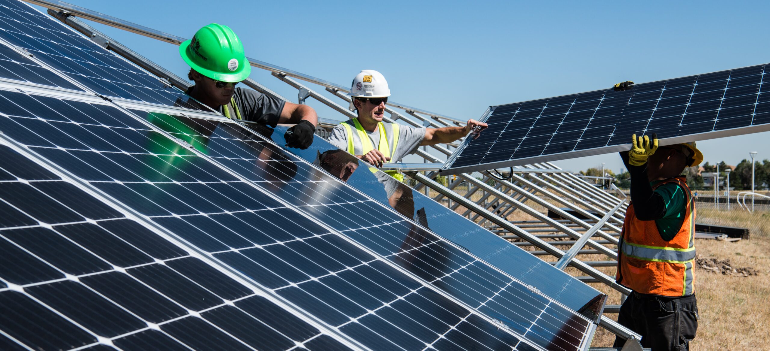 5 Benefícios Que o Uso da Energia Solar Pode Trazer Para as Empresas
