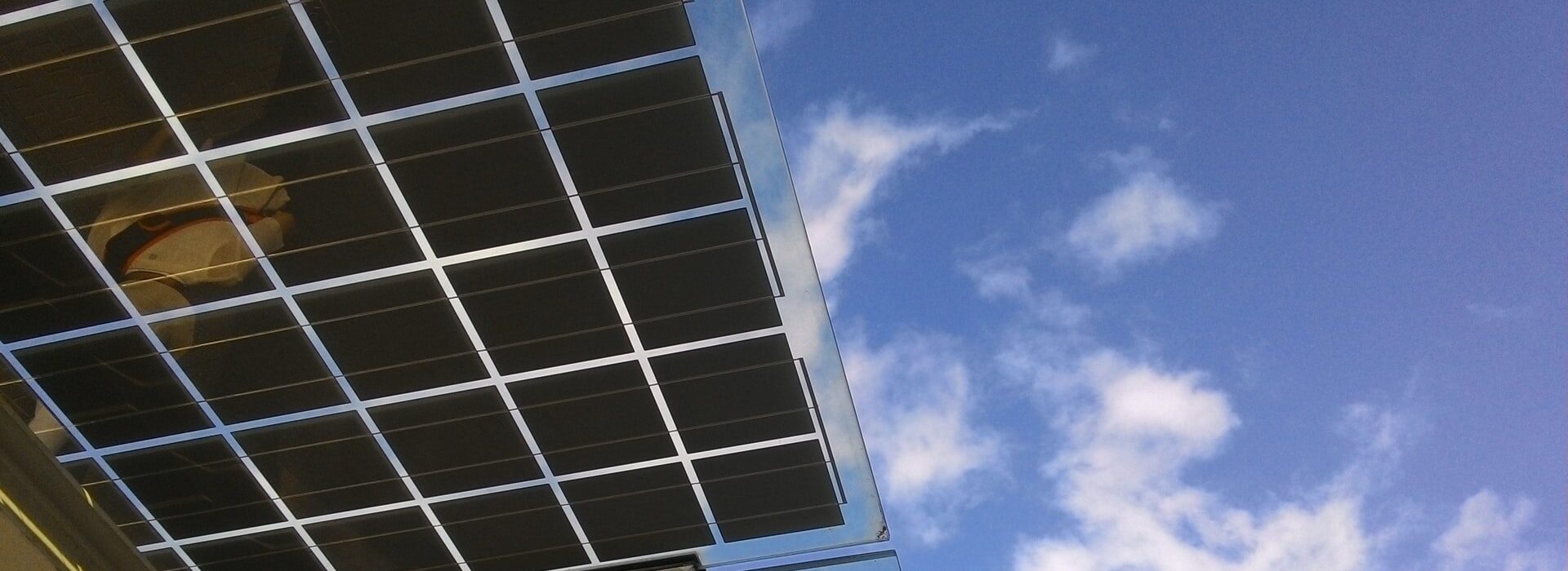 como funciona energia solar - Saiba a importância da energia solar para o meio ambiente e para o seu bolso