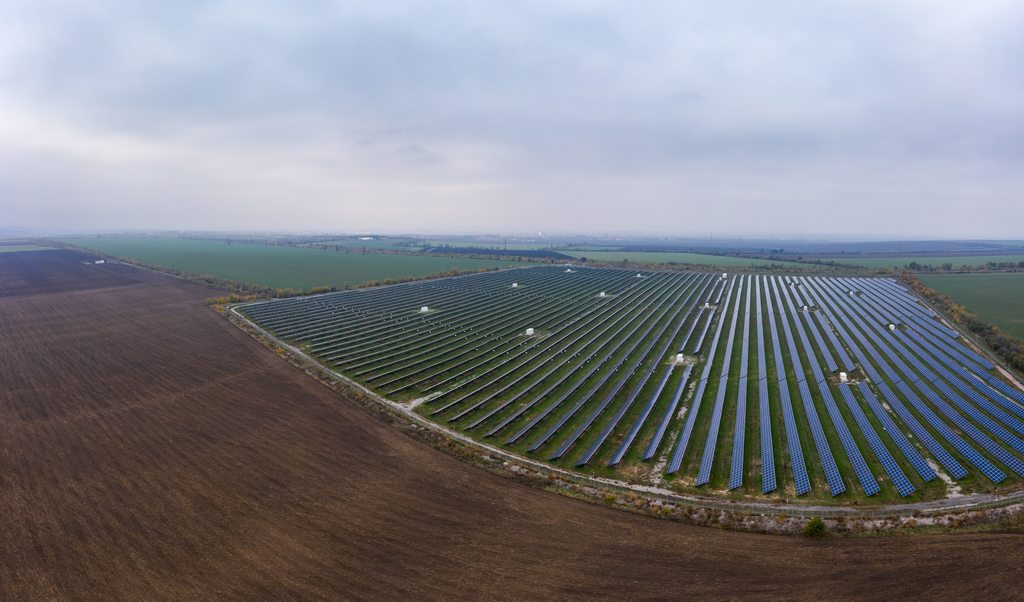 O que é uma fazenda de energia solar?