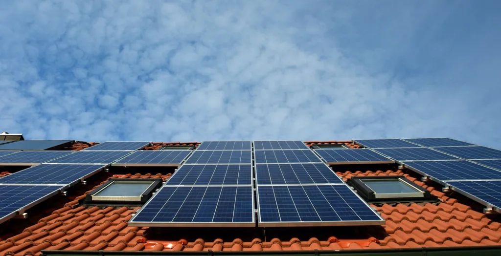 O Preço do Sistema de Energia Solar: Quanto Custa Investir em Energia Limpa?