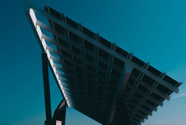 Paineis Solares - O Crescimento Do Uso De Energia Solar Pelas Empresas Nos Últimos Anos