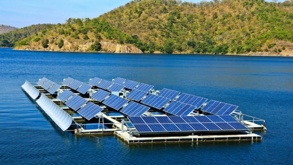 Desafios e Oportunidades da Energia Solar Flutuante
